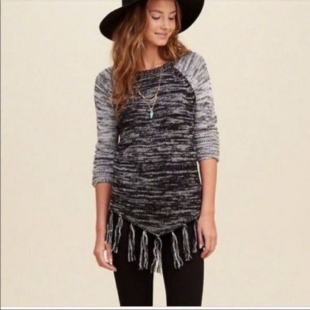 Hollister Black White Fringe Knit Sweater Size XS